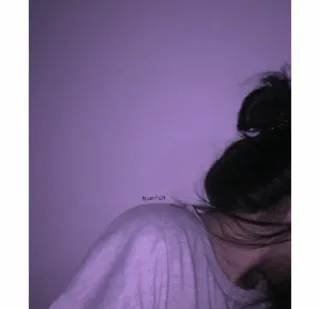 😂 5d6b9bf8 bunfish Mädchen, lila, Dutt, Haare, weiblich telegram sticker