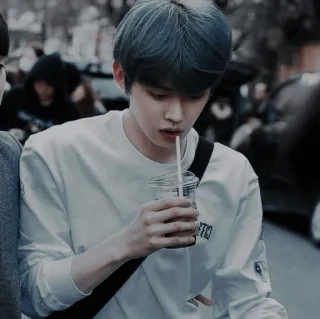 🕷 60ed7fc1 osoba, picie, kawa, niebieskie włosy, portret, młody dorosły, mężczyzna telegram sticker