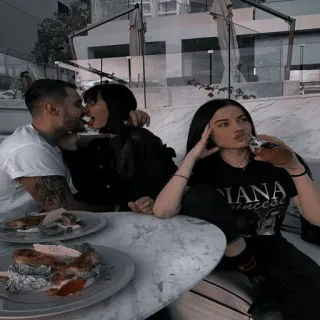 🖕 3fb47a09 Diana DIANA Princess ผู้หญิง, กิน, เพื่อน, ฉลอง telegram sticker