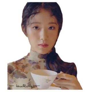 🙈 6645db6e kkullong 女人, 茶, 杯子, 女孩, 肖像, 韩国, 饮料 telegram sticker