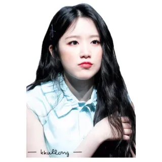 🙈 d44dac6b kkullong 女人, 肖像, 韩国, 亚洲, 女孩, 头发, 美女, 眼睛 telegram sticker