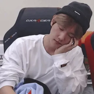 🥡 b6202da9 睡觉, 人, 疲惫, 休息, 男人 telegram sticker