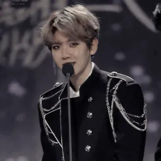 💡 12cd30de Baekhyun Baekhyun, Pop Korea, Penyanyi, Selebriti, K-Pop telegram sticker