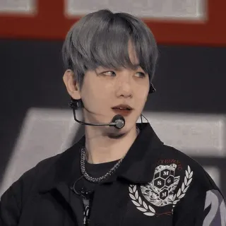 🏹 b97f32e8 telegram sticker