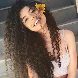 🤣 1489264e femme, cheveux bouclés, fleur, beauté, portrait, souriant telegram sticker