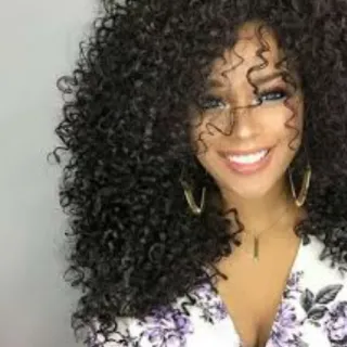 😊 a0237de8 femme, cheveux bouclés, portrait, souriant telegram sticker