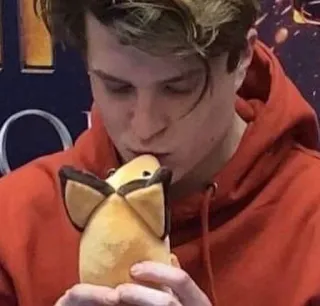 😘 cc9ef3bd telegram sticker