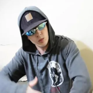 🔫 97eeeb23 whatsapp sticker