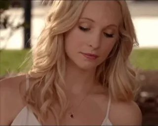 🦋 ed24da29 mujer rubia, retrato, chica, persona, pelo rubio telegram sticker