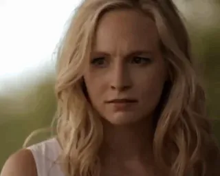 🦋 f2477bcd Caroline Forbes The Vampire Diaries serie tv, femenina, expresión, preguntándose, rubio, persona telegram sticker