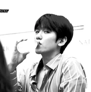 🕊 5c5b0fc3 Baekhyun K-Pop, Zanger, Aziatisch, EXO, Bubble, Koreaans, Idool whatsapp sticker