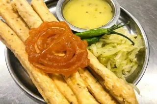 🍫 25ce20ea Makanan India, Jalebi, Makanan, Cemilan, Makanan penutup, Gurih telegram sticker