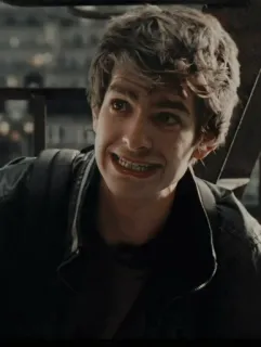 😬 2f3c2759 Andrew Garfield actor, man, smile, braces whatsapp sticker