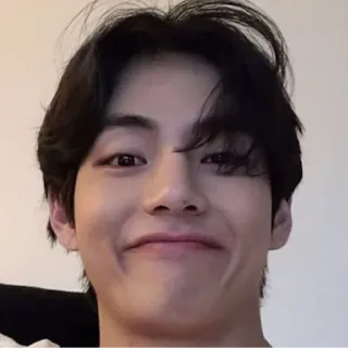 🙃 23fa3699 Kim Taehyung celebryta, kpop, bts, taehyung, v, koreański telegram sticker