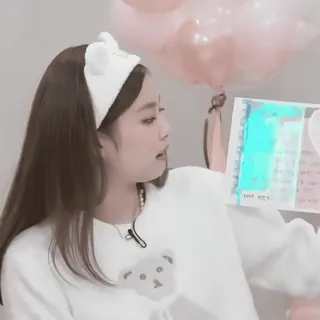 🧁 87f2cd00 telegram sticker