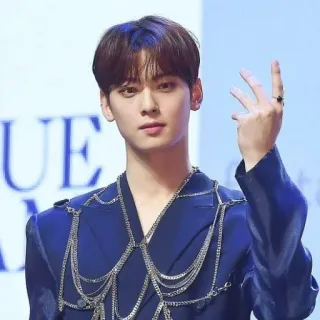 😊 6633305a K-pop, đàn ông, đẹp trai, người nổi tiếng, thần tượng telegram sticker