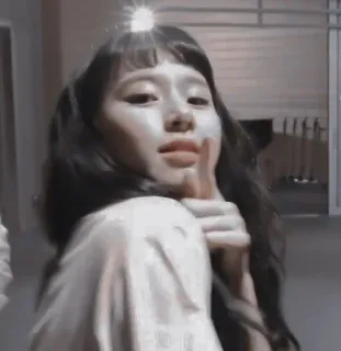 🥡 8fce65d0 mujer, dedo corazón, gesto, retrato, persona, asiática telegram sticker