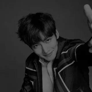 🥀 a253d6ec 남자, 인물사진, 배우, 한국인, 유명인, 미소 telegram sticker