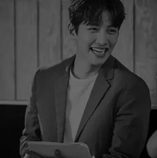 🥀 c98532a8 남자, 미소, 정장, 실내, 흑백, 인물사진 telegram sticker