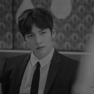 🥀 e8a9ec35 남자, 정장, 넥타이, 인물, 한국, 배우 telegram sticker