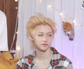 لاتزرف @ADNDTHSbotb telegram stickers