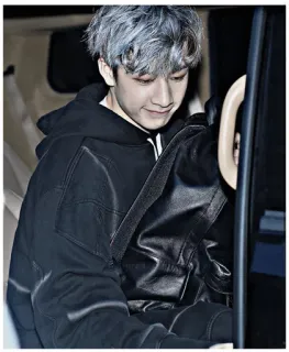 🎈 297c927d uomo, persona, asiatico, capelli grigi, felpa con cappuccio, coreano whatsapp sticker