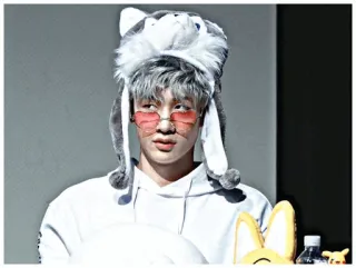 🎈 bee17ac9 whatsapp sticker