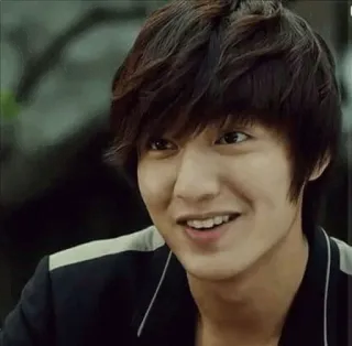 😃 014dd482 актер, мужчина, портрет, лицо, улыбка, кореец, азиат whatsapp sticker