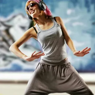 💃 6aa12c97 mujer, baile, auriculares, moda, música, pose, estilo telegram sticker