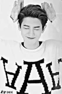 🥀 a829a2ae HAT kpop, мода, свитер, шапка, мужчина, знаменитость whatsapp sticker