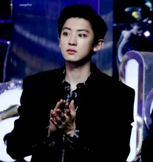 👏 43ab972b campfire Person, Mann, Porträt, Jacke, Kpop, Sänger telegram sticker