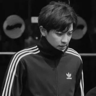 〰 2cf27f0d orang, pria, jaket, potret, dewasa, pria telegram sticker