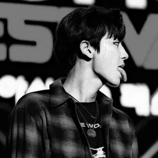 〰 39c690ae orang, lidah, hitam putih, potret, profil telegram sticker