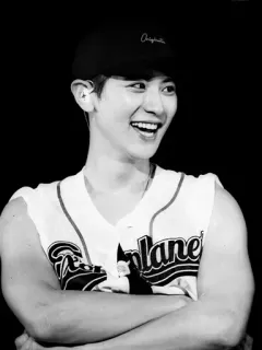 〰 fbd0b168 pria, kpop, senyum, baseball, aktor, idola, penyanyi telegram sticker