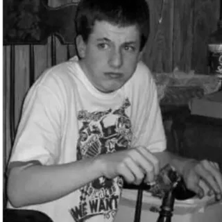 ✨ 8f3fb6d8 WE WANT persona, hombre, retrato, camiseta, interior telegram sticker