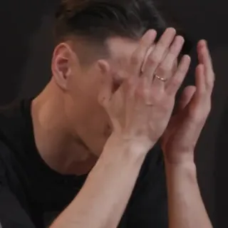 🤦‍♂️ 7061bca4 telegram sticker