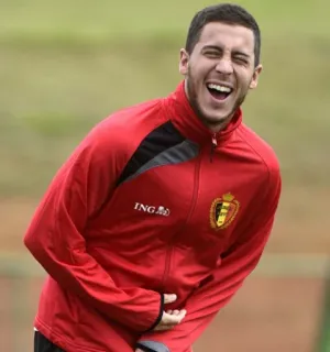 😂 808500af Eden Hazard Fußball, Football, Sportler, Spieler, Belgien, rot, Sport telegram sticker