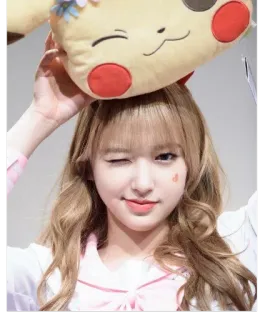 😉 5596e9b4 ผู้หญิง, ปิกาจู, อนิเมะ, คอสเพลย์, น่ารัก, คาวาอิ, สวย, ขยิบตา telegram sticker