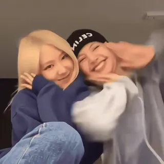 🍪 6792bad0 CELINE kpop, friends, cute, blackpink, friendship, group, rosé, lisa whatsapp sticker