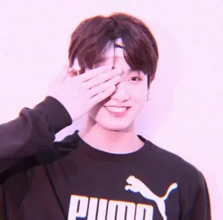 😺 77575e26 PUMA 男人, 微笑, 美洲狮, 人, 服装, 标志 telegram sticker