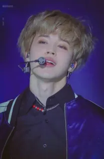 💎 96902a8f man, singer, performer, music, portrait, face telegram sticker