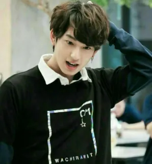 🐚 cbe7e37f WACHIRAWIT 肖像, 男人, 时尚, 服装 whatsapp sticker