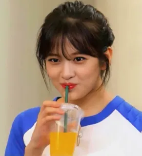 🔫 1518161c 女性, 飲んでいる, ジュース, ポートレート, アジア人, 女の子 telegram sticker