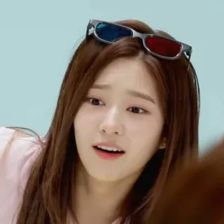 😦 b49d1cd8 女性, アジア人, 人, 3Dメガネ, ポートレート telegram sticker