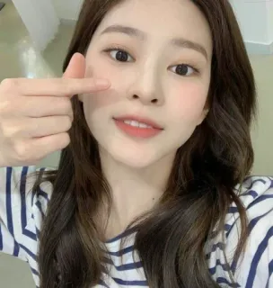 ❤️ bd4ba5f8 telegram sticker