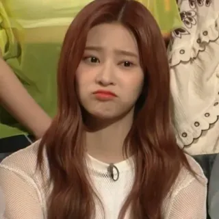 😮‍💨 fbcb378f 女性, 女の子, 人, 顔, ポートレート, 女性 telegram sticker