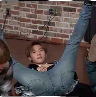 🤗 b5e5094e telegram sticker