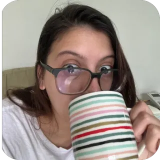 🫥 4ad7c90d 女人, 肖像, 自拍, 眼镜, 杯子, 饮用, 人, 室内 telegram sticker