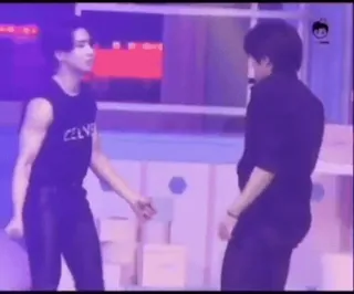 🕺 9deab31e CELINE ファッション, 服, ラグジュアリー, セリーヌ, ブランド whatsapp sticker