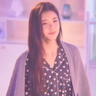 ⚡️ f1e275e6 woman, portrait, smile, pajamas whatsapp sticker